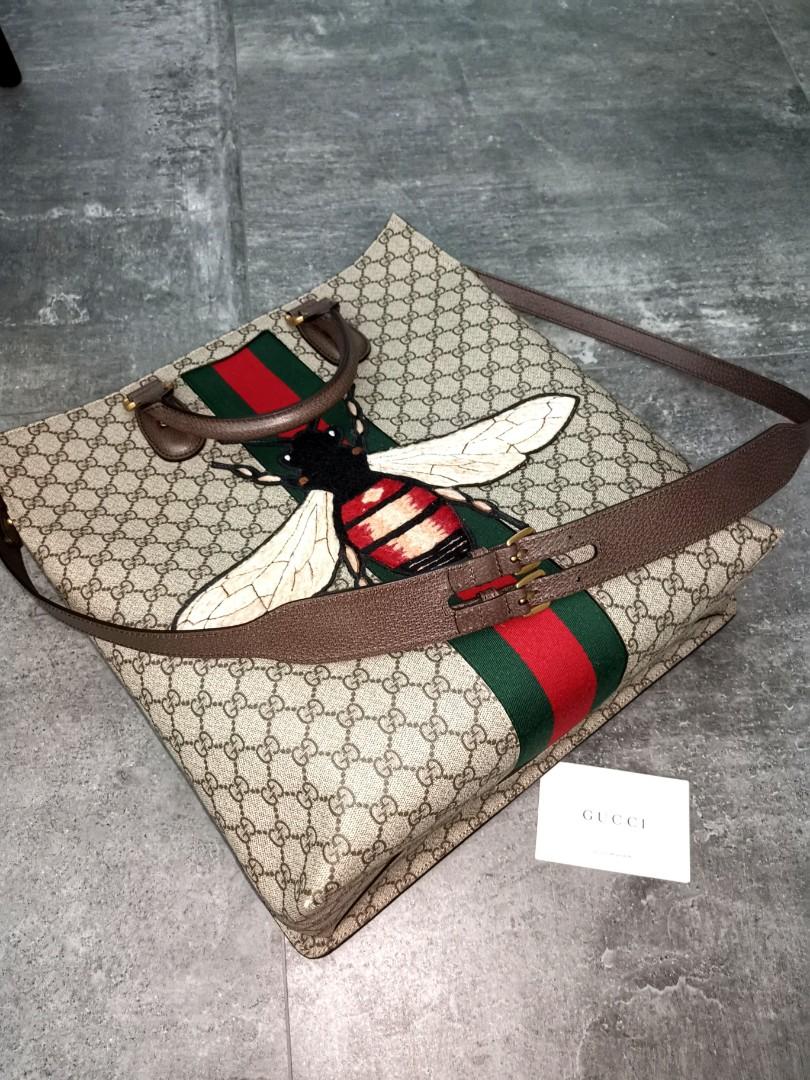 Gucci bees tote deals