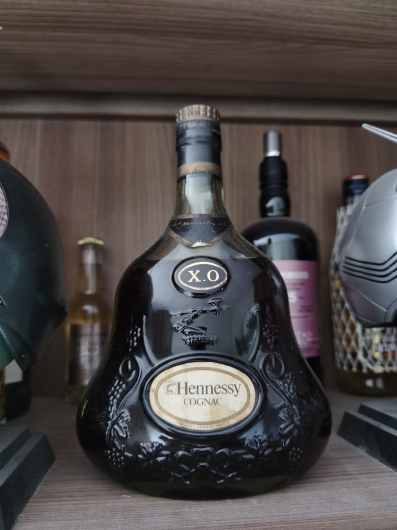 Hennessy cognac xo vintage, Makanan & Minuman, Kue-kue di ...