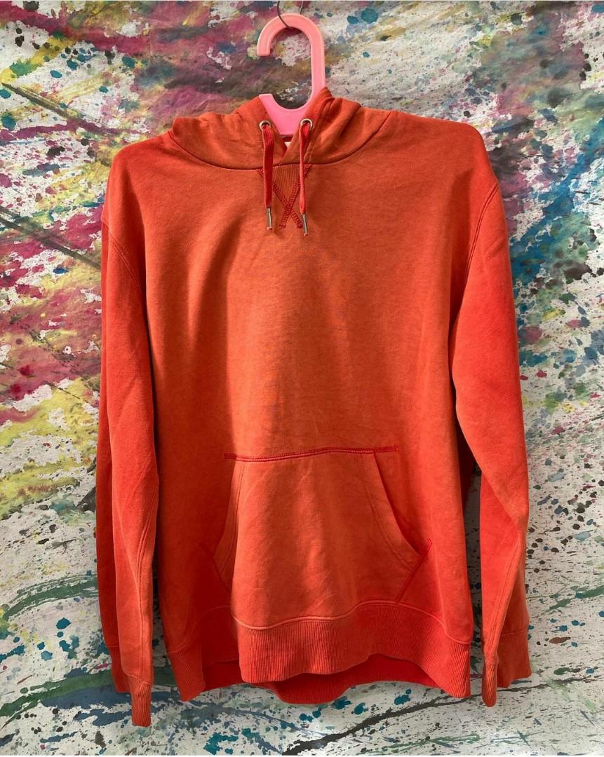 Uniqlo orange hoodie on sale