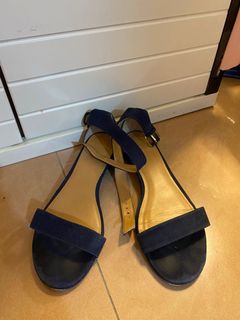 （分類：）位於 。 由 come___buy 提交（商品編號 1135003511，圖片 1）。簡介： 。
