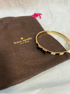 （分類：）位於 。 由 carminasin 提交（商品編號 1134965952，圖片 1）。簡介： 。