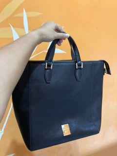 Les Catino Rockefeller Backpack (Black)