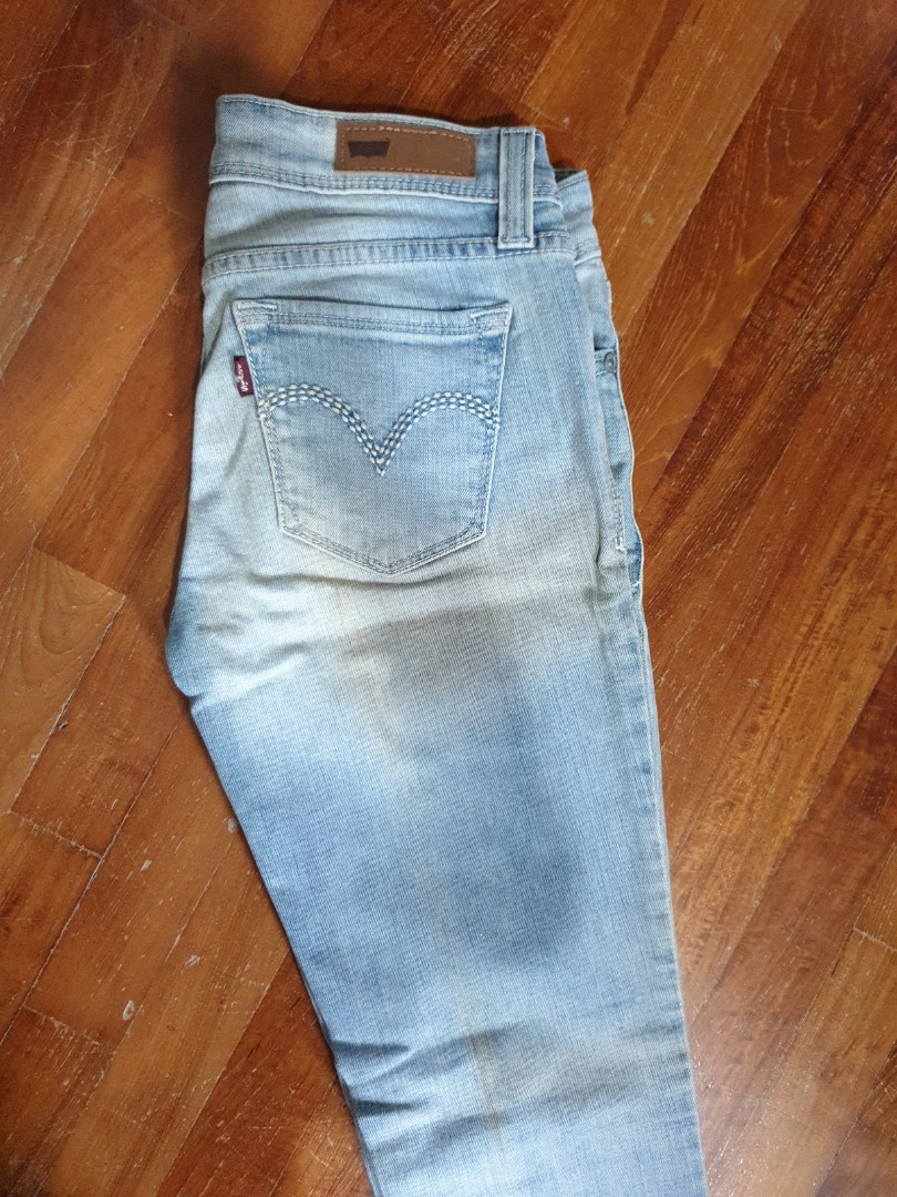 Levi's Jeans Demi Curve size 25, Women 