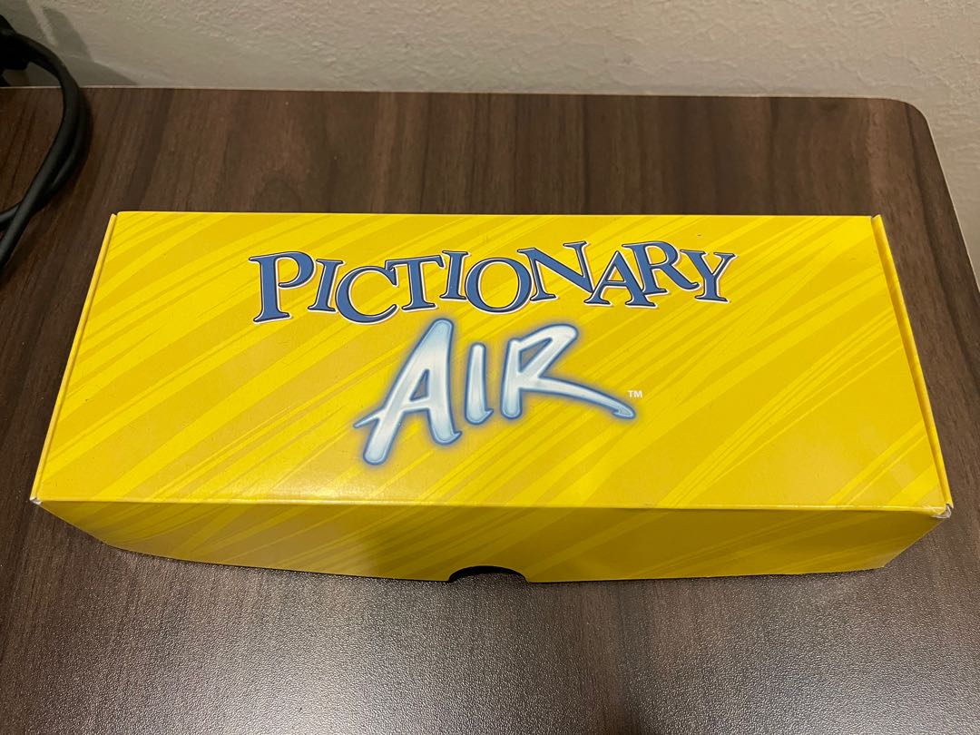 Mattel Pictionary Air Drawing Game for Family and Friends Electronic