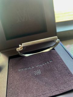 （分類：）位於 。 由 souffle_c 提交（商品編號 1134869851，圖片 1）。簡介： 。