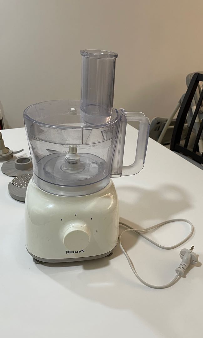 Philips food processor with all accessories, TV & Home Appliances
