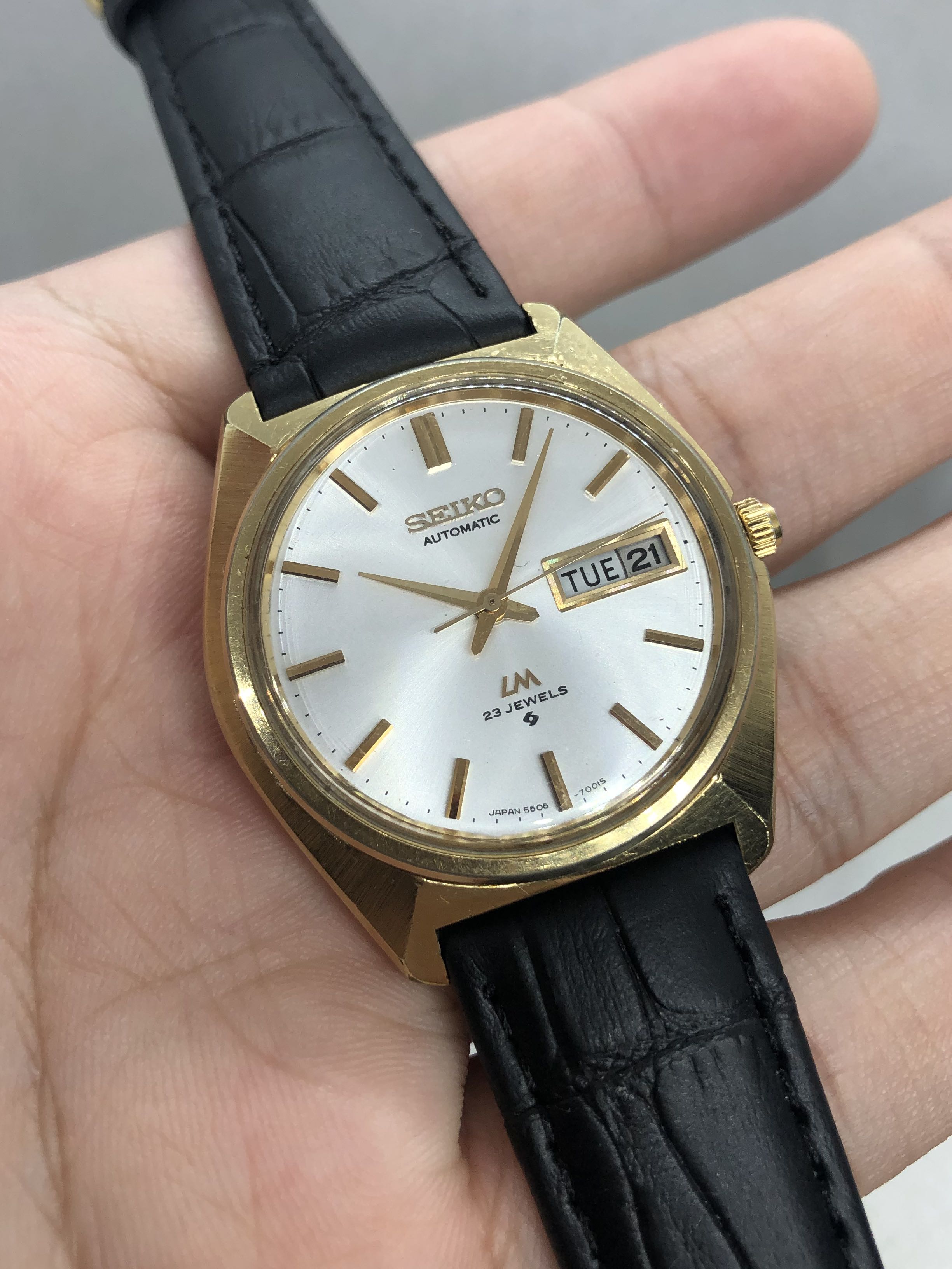 Seiko lord on sale gold
