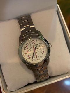 (Category: ) located in . Submitted by little.preloved (Listing ID 1134934944, Image 1). Description: .