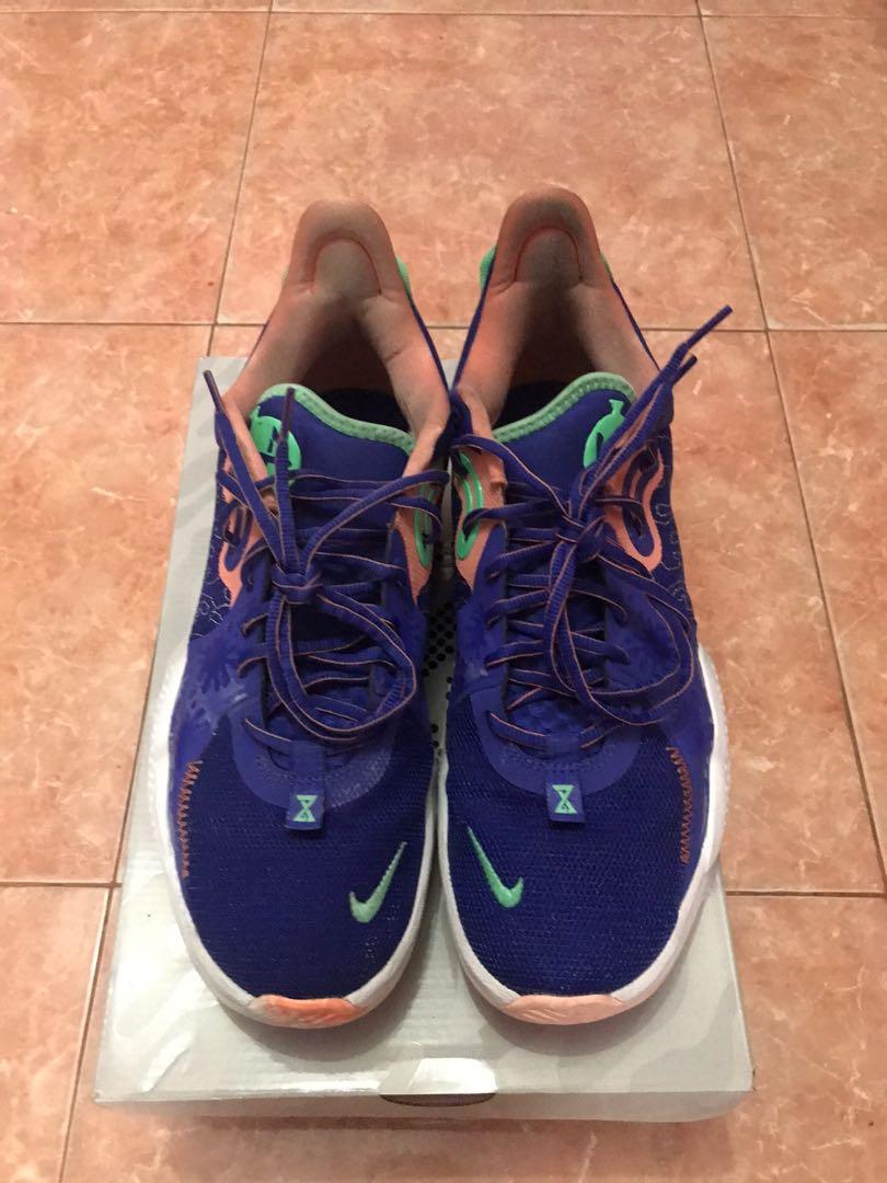 Sepatu basket PG 5 EP, Olah Raga, Perlengkapan Olahraga Lainnya di Carousell