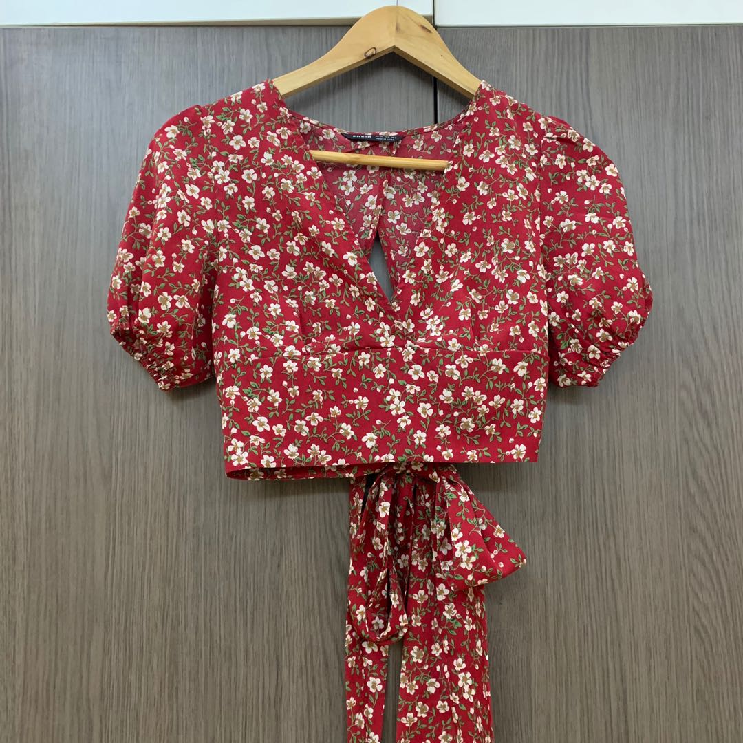Shein red floral top, Women's Fashion 