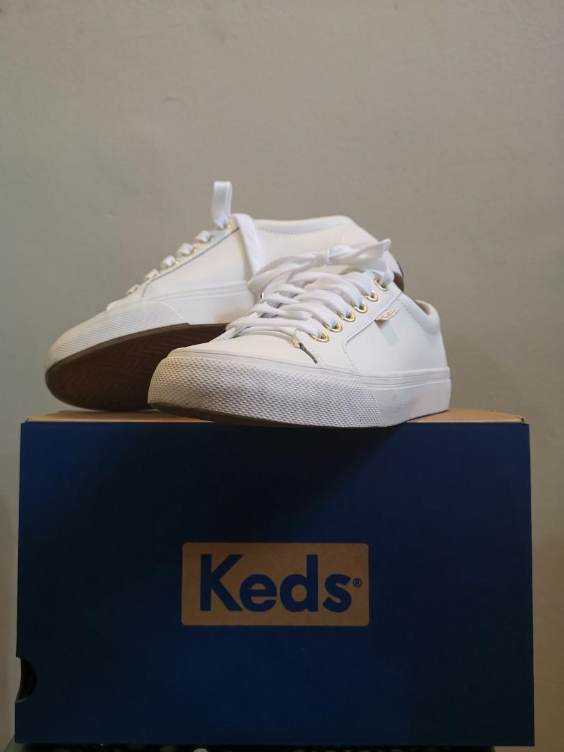 lace keds