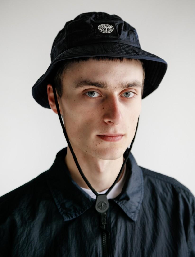 Stone island bucket hat hitam, Fesyen 