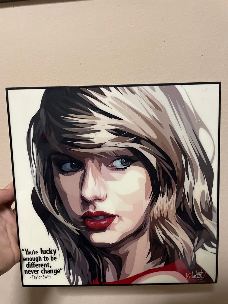 Taylor Swift Pop Art, Hobbies & Toys, Music & Media, Music Accessories On  Carousell