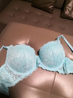 (Category: ) located in . Submitted by goldclouds (Listing ID 1134972364, Image 1). Description: .