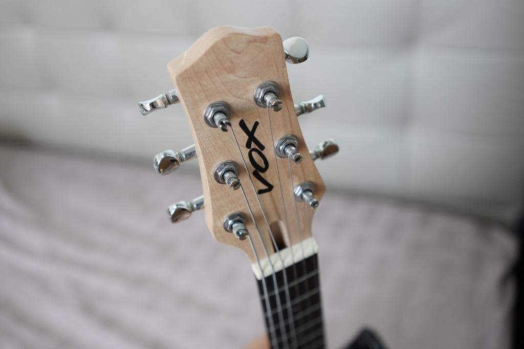 VOX SDC1 Mini electric guitar half size 1/2 travel or kids (not 3/4