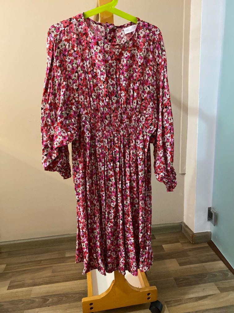 Girls red floral dress new arrivals