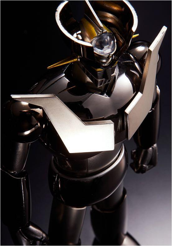超合金魂GX-70CN Mazinger Z D.C. Chrome Noir 鐵甲萬能俠, 興趣及遊戲