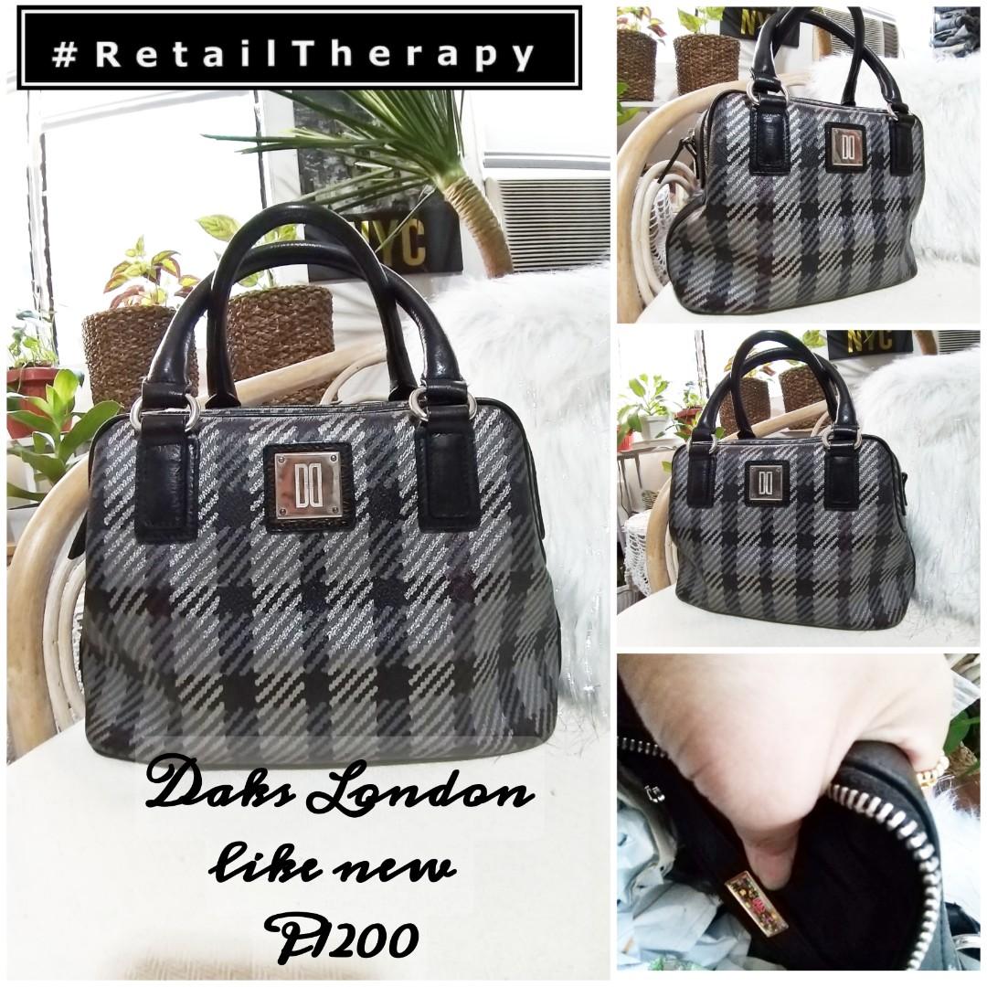 Authentic Daks London doctors bag (Category: Luxury Bags & Wallets) located in Malabon City. Submitted by vintagemom (Listing ID 1138747721, Image 3). Description: size of speedy 25 bag only.