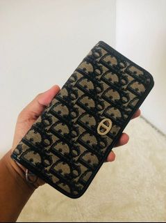 (Category: ) located in . Submitted by preloved_by_azwan (Listing ID 1138589767, Image 1). Description: .