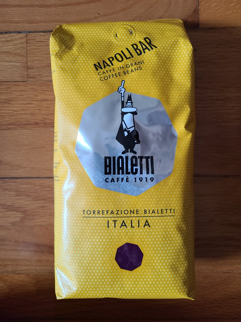 Bialetti Napoli Bar coffee beans (1kg), 嘢食& 嘢飲, 飲料- Carousell