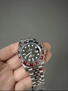 (Category: ) located in . Submitted by allaboutwatches (Listing ID 1138709801, Image 1). Description: .