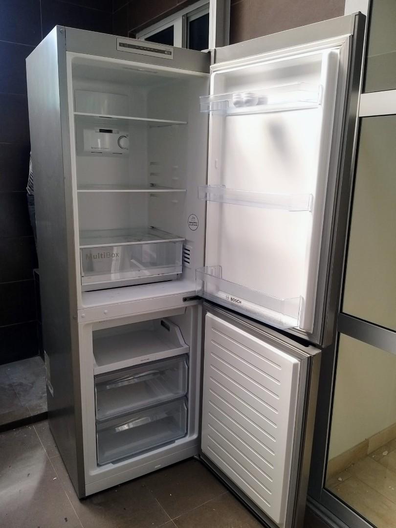 Bosch KGN33NL30 Bottom Freezer Fridge, TV & Home Appliances, Kitchen