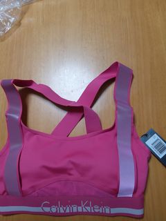 （分類：）位於 。 由 caroltsoi_89 提交（商品編號 1138688461，圖片 1）。簡介： 。