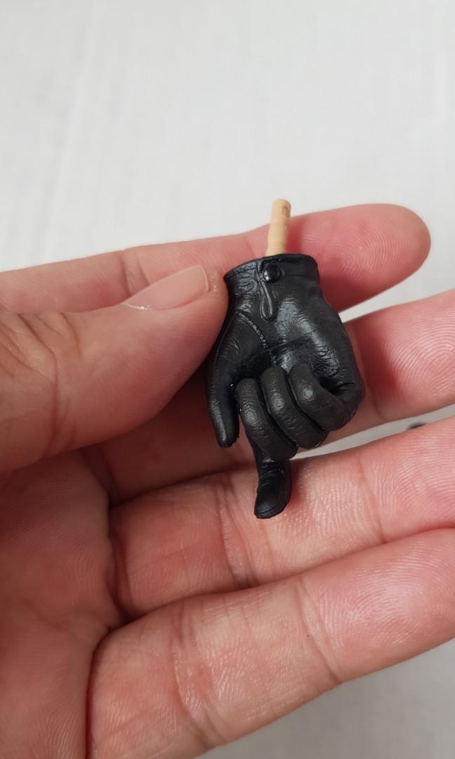 Damtoys 1/6 scale Gangster Kingdom Spades J black Glove with pegs