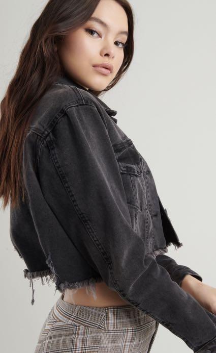 SOLD!! Denim jacket faded black crop 