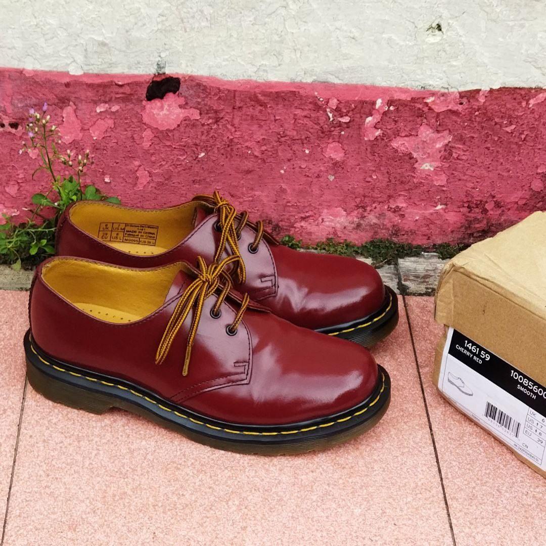 Combat Boots DR. MARTENS - 1460 Smooth 11821600 Cherry Red - Combat boots -  High boots and others - Women's shoes | efootwear.eu