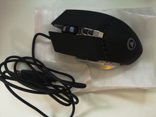 (Category: ) located in . Submitted by ahpeng21 (Listing ID 1138660211, Image 1). Description: .