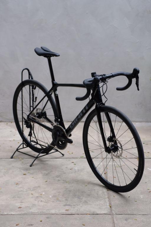 Giant TCR Advanced SE 2022, Sports Equipment, Bicycles  Parts, Bicycles  on Carousell