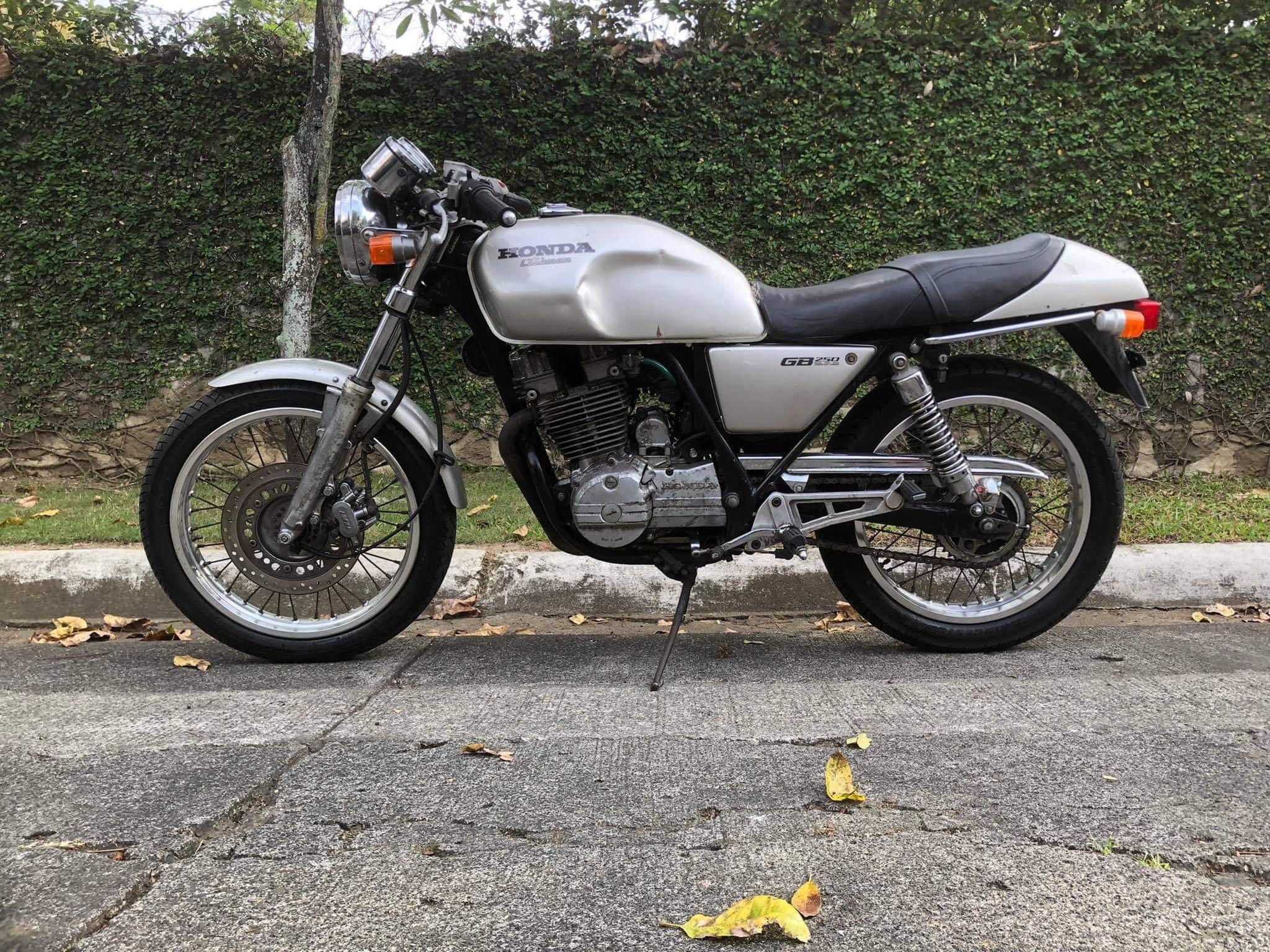 Honda clubman 250