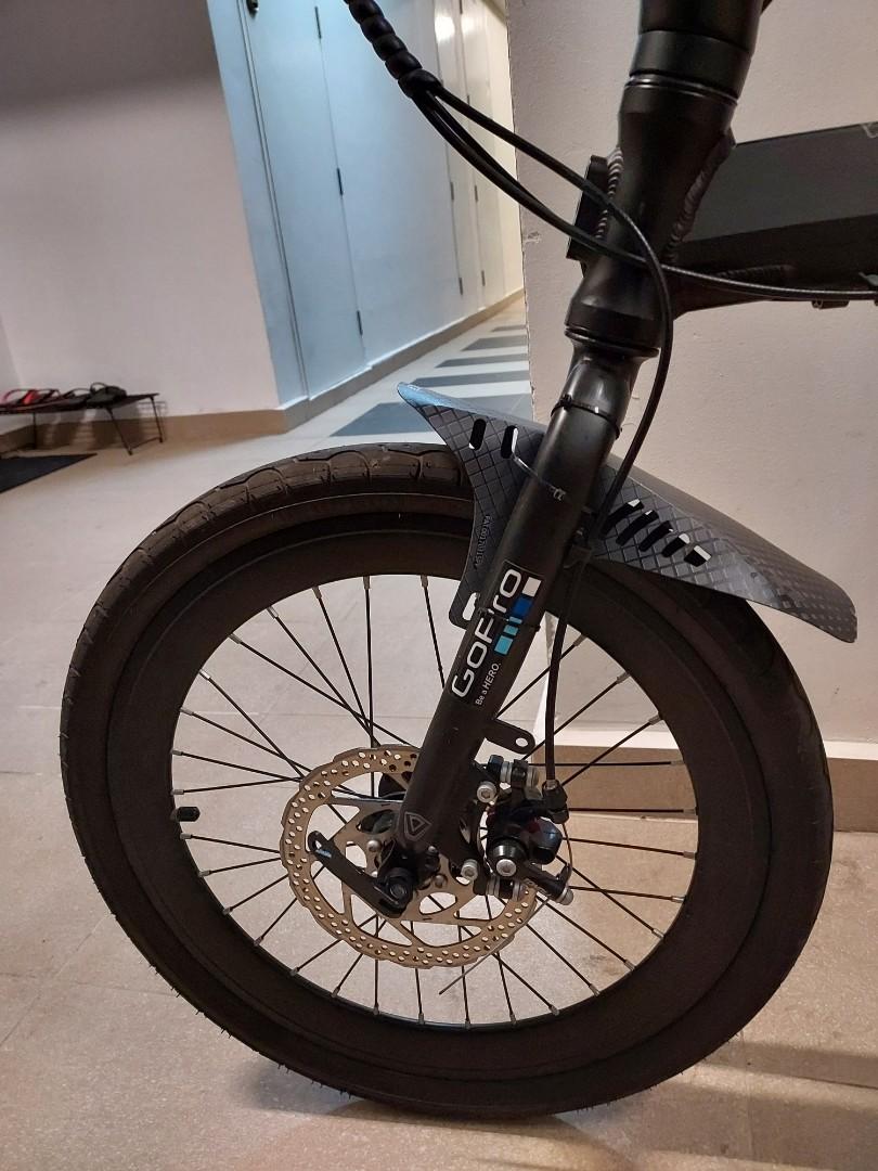 Java Zelo V2 (Category: Bicycles) located in Singapore. Submitted by thetiebreaker (Listing ID 1138715710, Image 5). Description: Java Zelo V2 Bought for 6 months. Looking to upgrade. Litepro Hollow Crank Set Litepro Quick Release Pedal Litepro Seat Post Litepro Handlebar Brand New comfy seat Double kickstand 7 Speed Shimano Gear New handle grips Selfpick-up Only Negotiable.