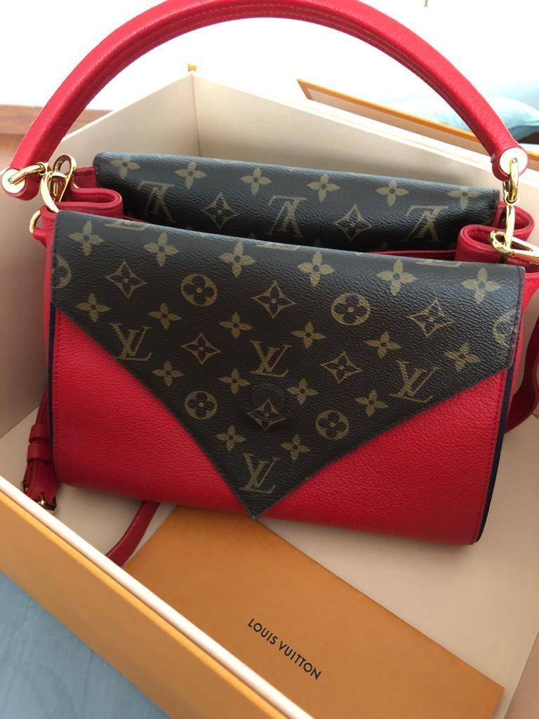 Louis Vuitton, Red Double V