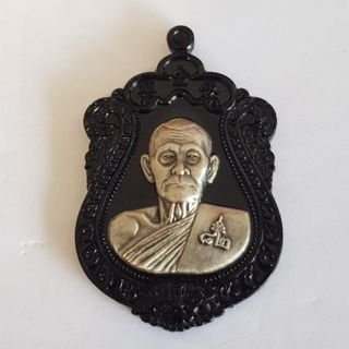 (Category: ) located in . Submitted by 33amulets (Listing ID 1138725681, Image 1). Description: .