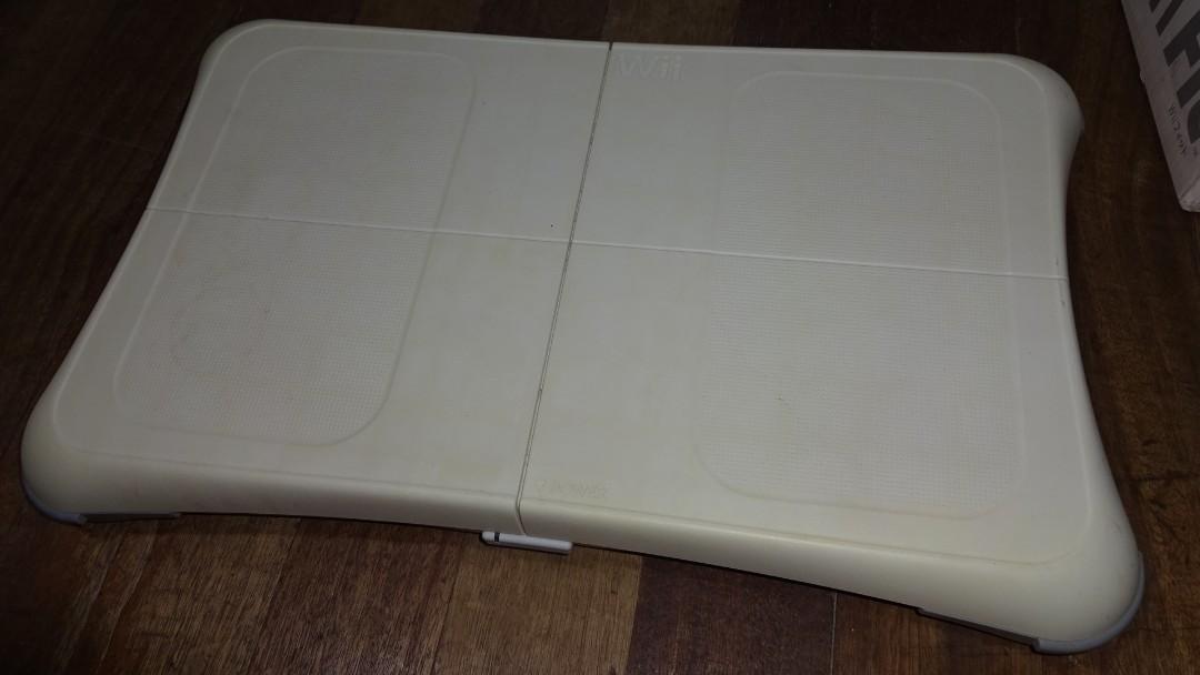 Nintendo Wii Balance Board with Box (Category: Controllers) located in Paranaque City. Submitted by kutoi.ancheta (Listing ID 1138730988, Image 1). Description: Nintendo Wii Balance Board with Box https://nintendo.fandom.com/wiki/Wii_Balance_Board ₱1200 condition: not tested! Unit only! No accessories included! With signs of use! as is only! no warranties! pm for inquiries. #nintendowii #nintendo #wiifitplus.