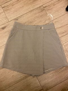(Category: ) located in . Submitted by tempura11 (Listing ID 1138733459, Image 1). Description: .