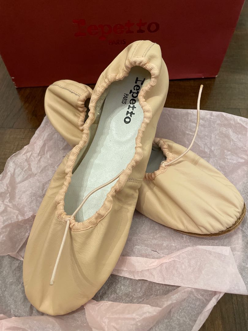 Repetto store ballet shoes