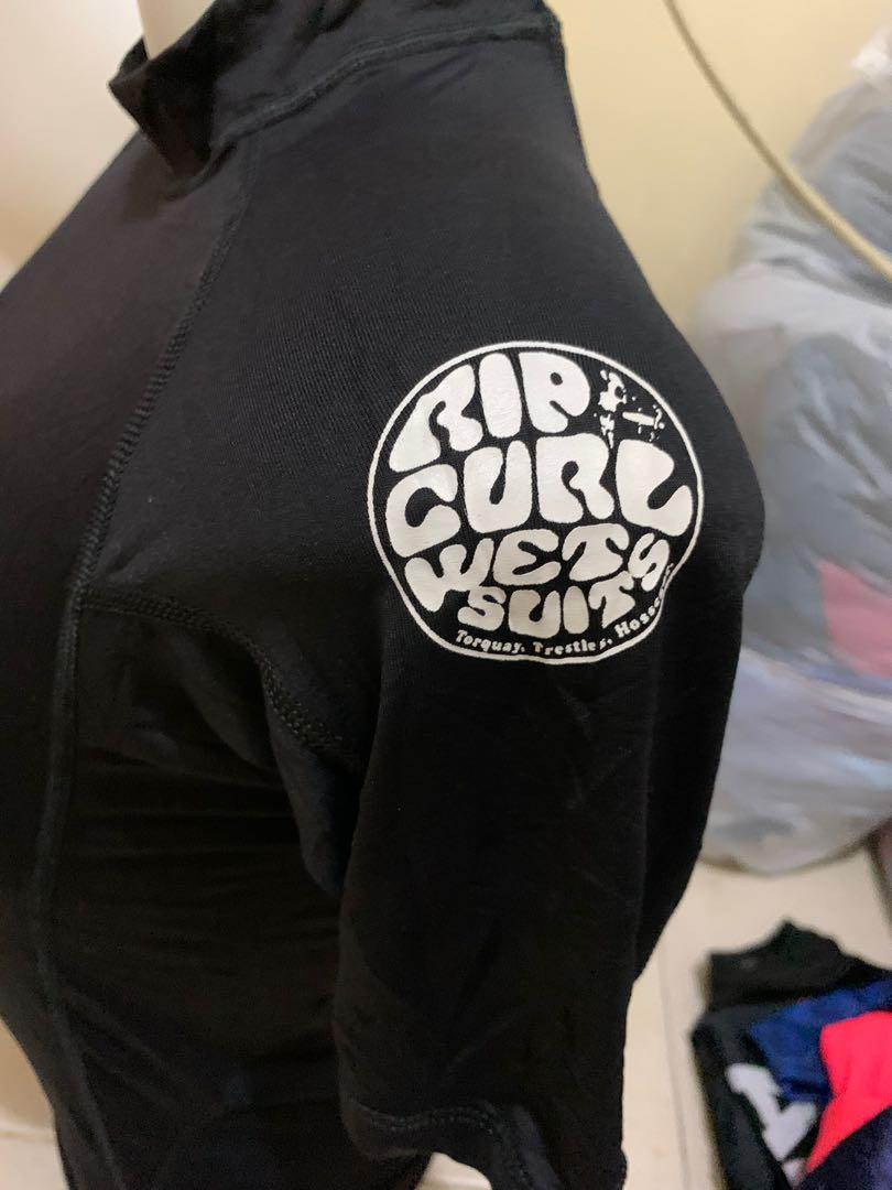 Rip curl rash guard, Women's Fashion, Swimwear, Rash guard on Carousell