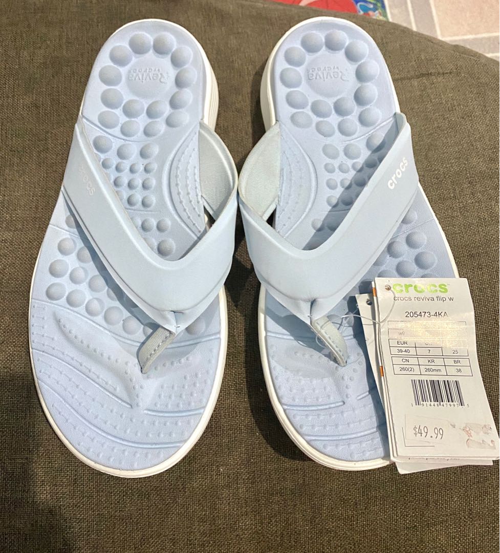 Crocs discount reviva slippers