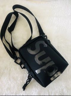 (Category: ) located in . Submitted by preloved_by_azwan (Listing ID 1138586813, Image 1). Description: .