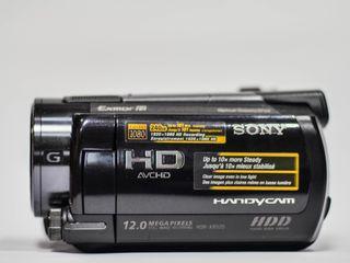Sony Handycam HDR-XR520V