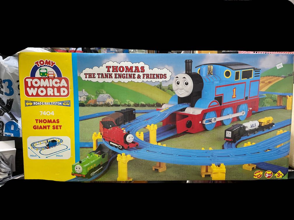 TOMY Thomas The Tank Engine Friends Giant Set