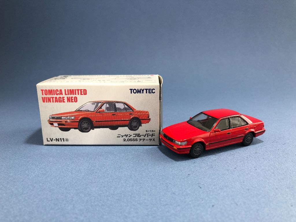 Tomytec Tomica Limited Vintage LV-N11a Nissan Bluebird 2.0 SSS 