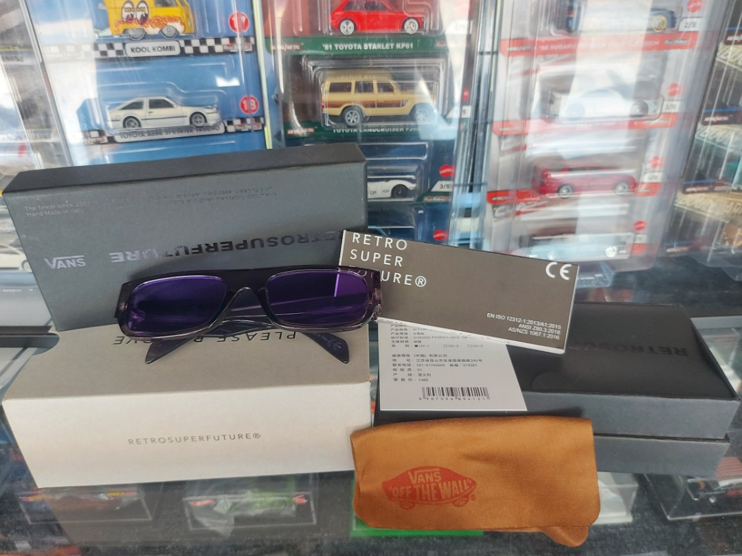 Vans Sunglasses Super Retro Future