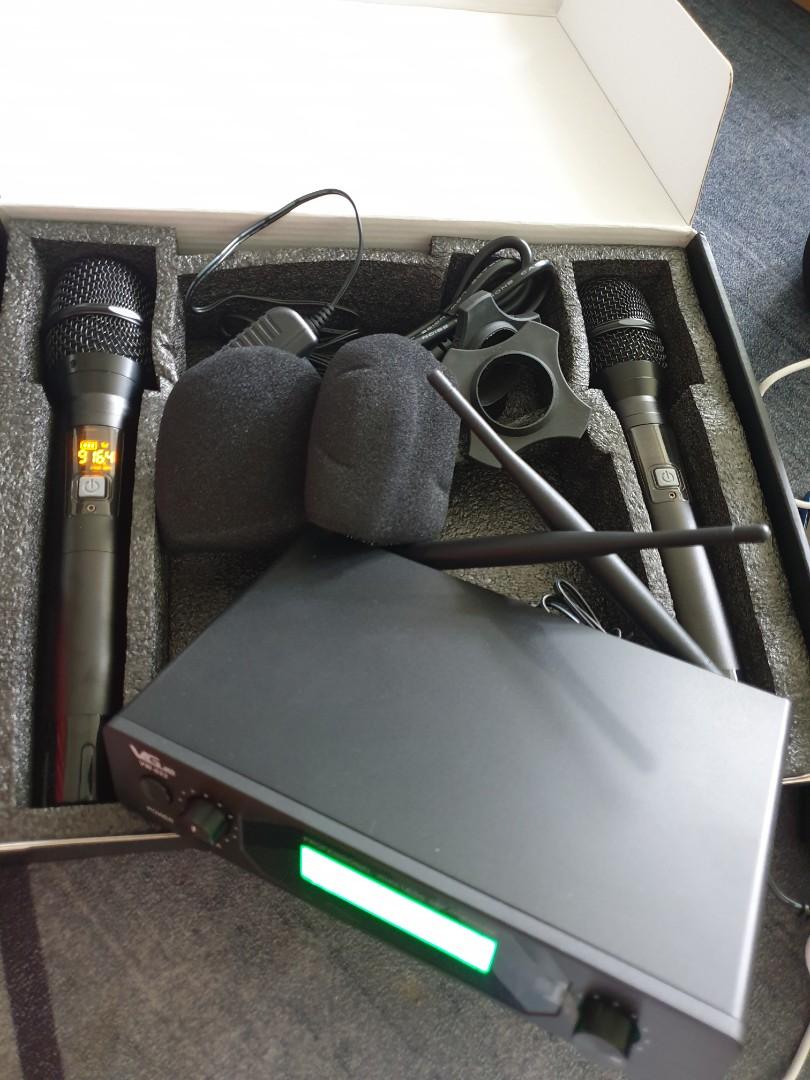 Vegue Wireless Microphone VW022, Audio, Microphones on Carousell
