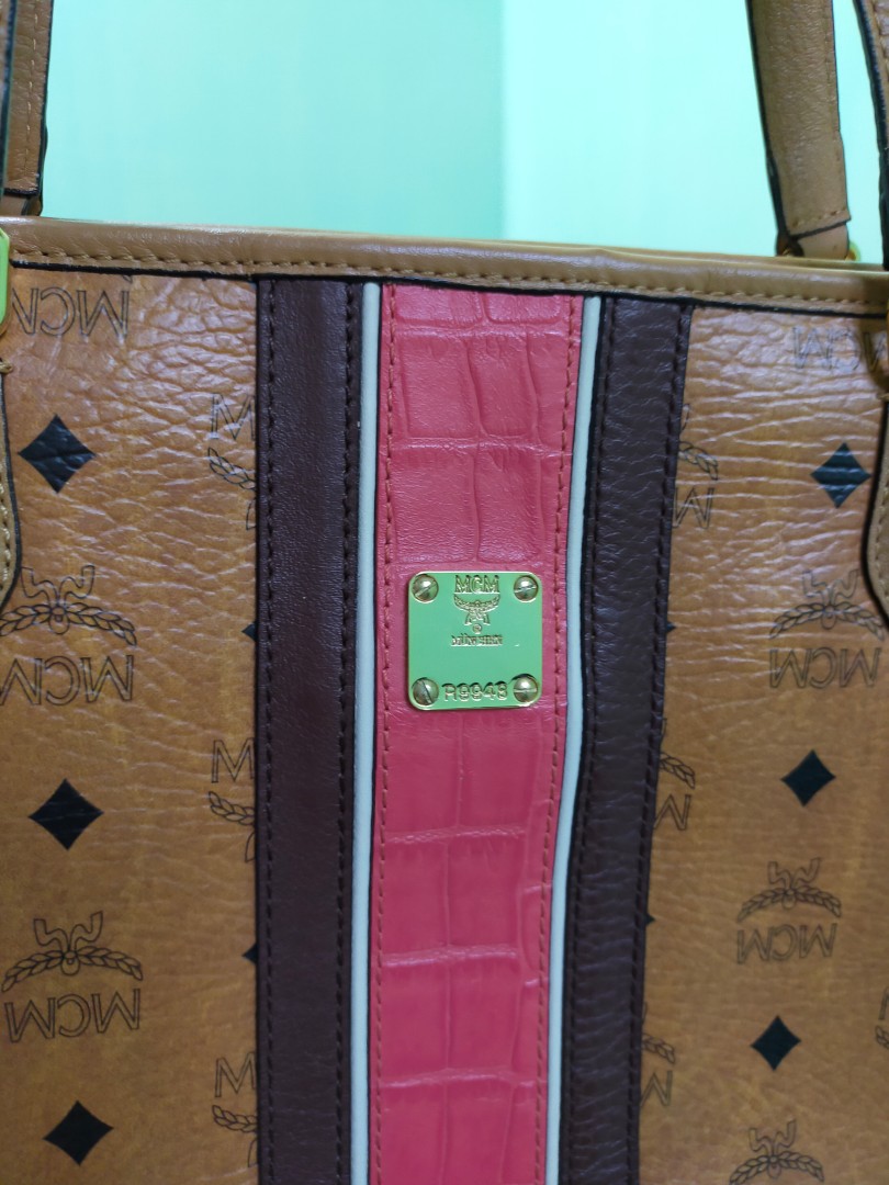 Very Pretty Bag, Luxury, Bags & Wallets on Carousell