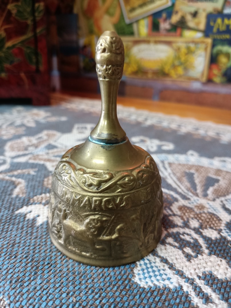 VINTAGE BRASS BELL BIBLICAL MATHEUS, MARCUS, LUCAS, JOHANNES 10cm