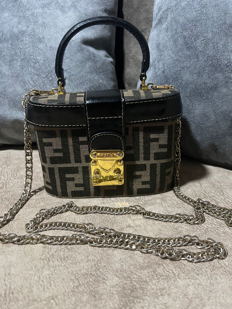 fendi vanity case